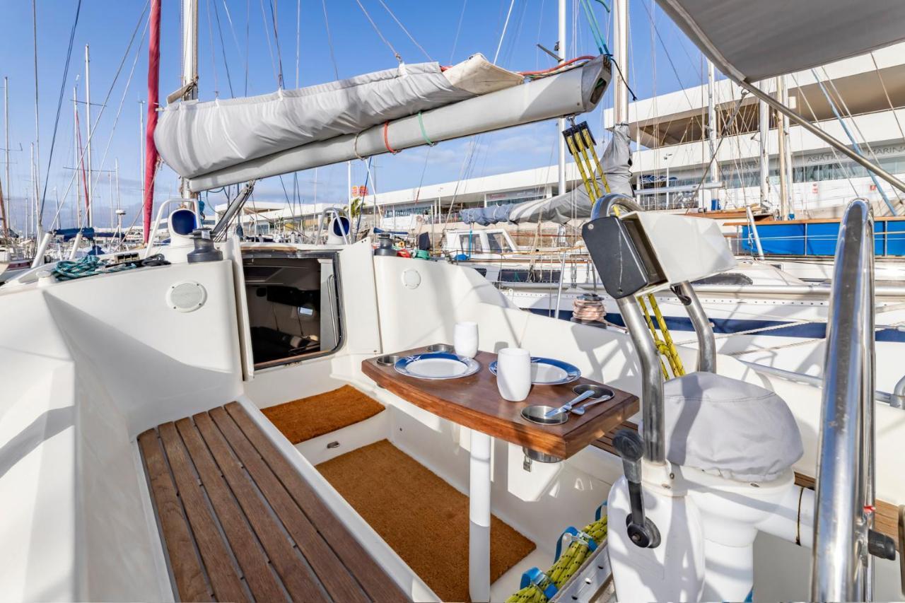 ארסיפה Relaxing Stay On A 38Ft Sail Yacht מראה חיצוני תמונה